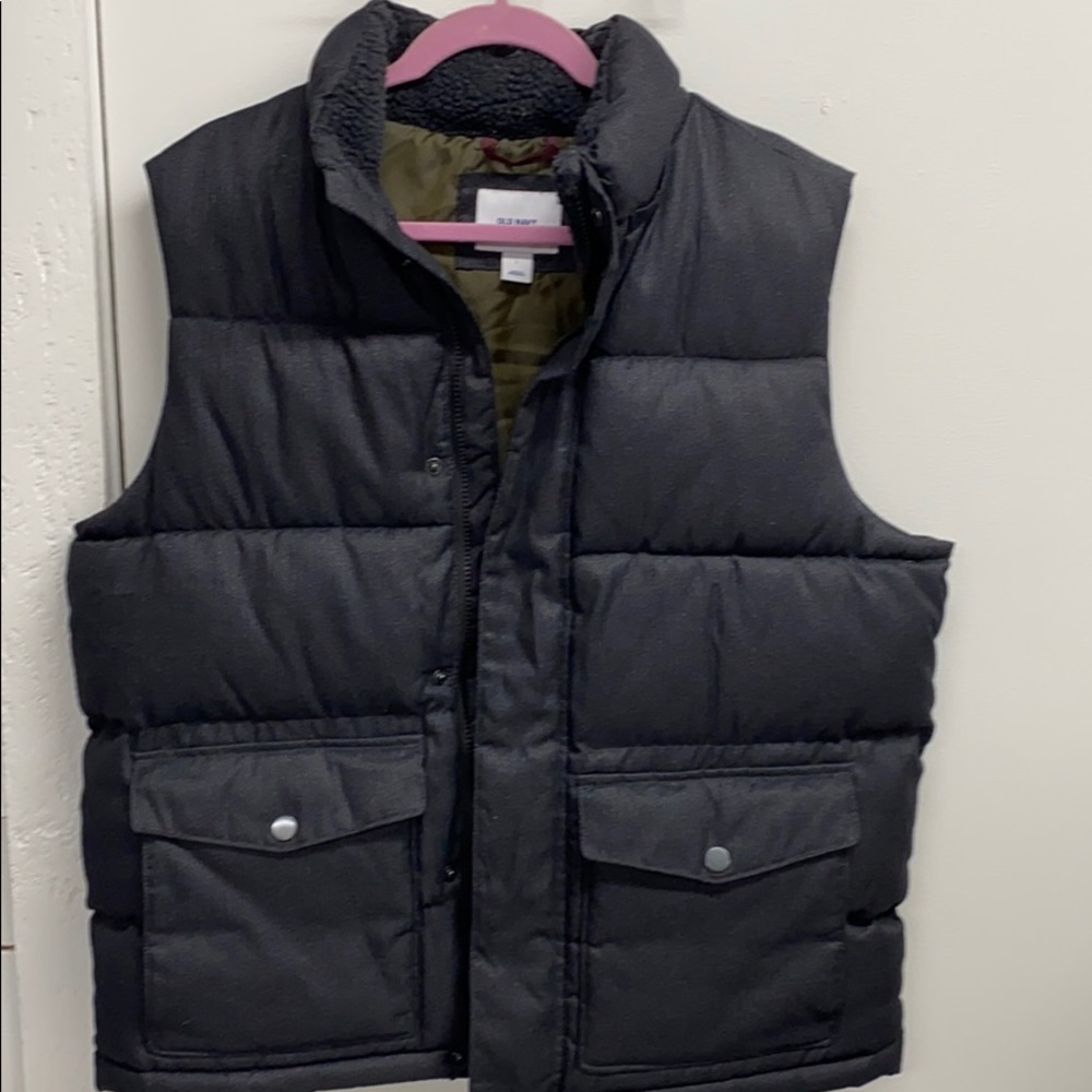Old navy vest